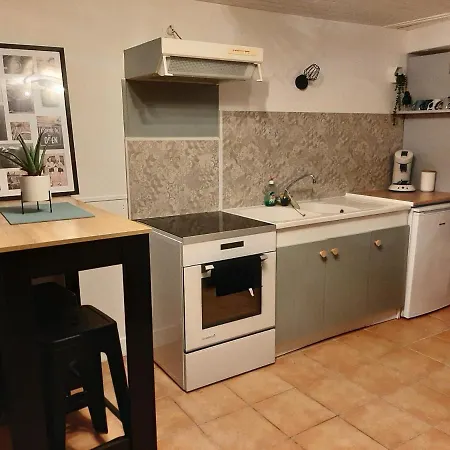 別荘 Petite Maison Agreable Au Centre D'angouleme